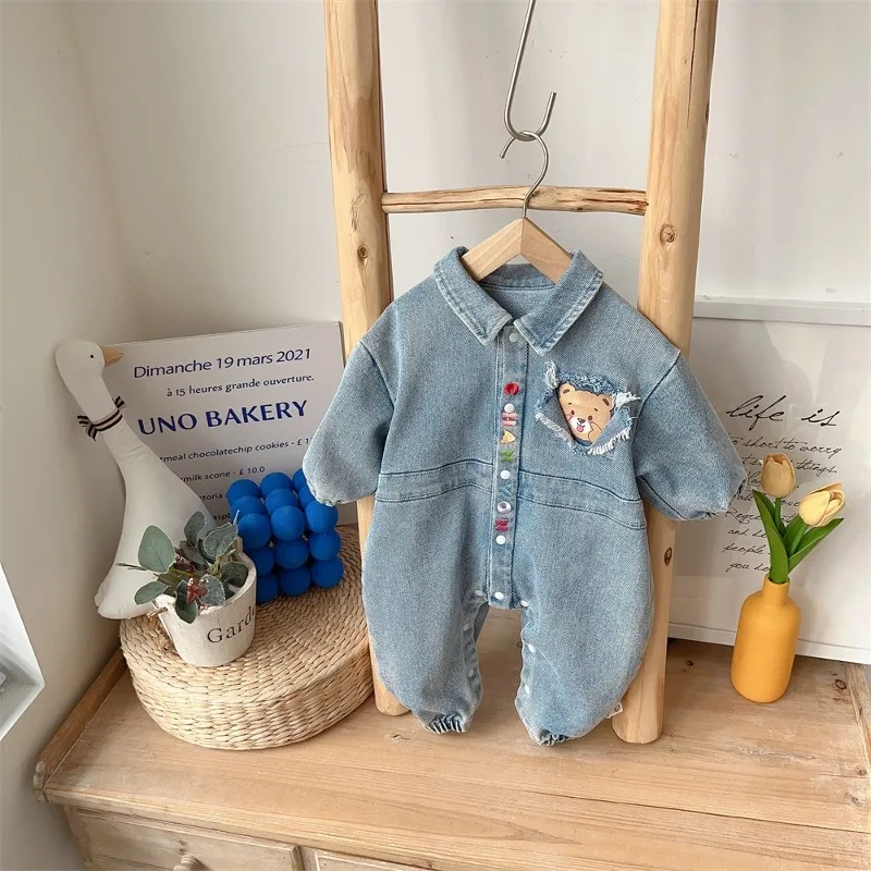 ひょっこりくま刺繍デニムロンパース