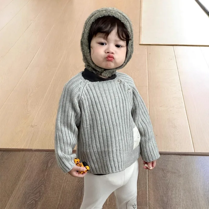 あったかショルダーボタンリブニット