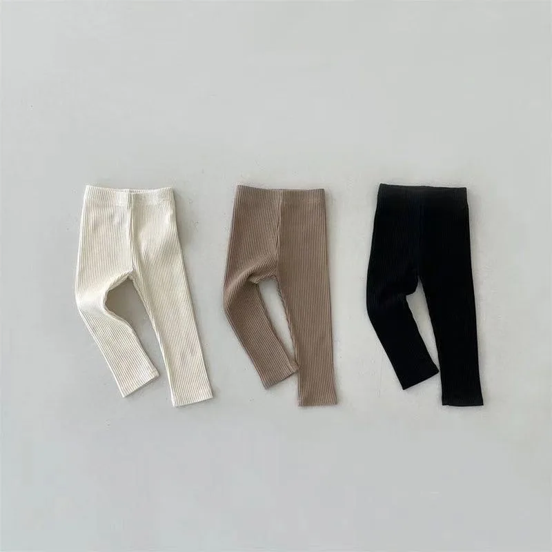 もっちりクッキーリブニットレギンス