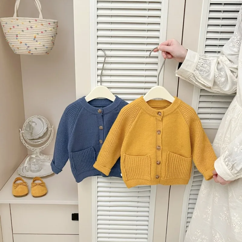 【BABY】シンプルクルーネックニットカーディガン