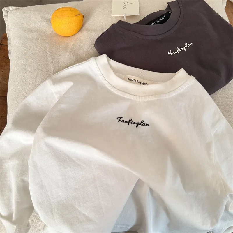 英字ロゴプリントベーシック長袖Tシャツ