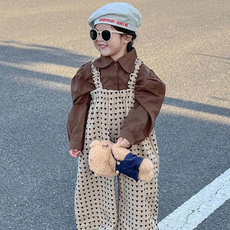 トライアングル柄パフスリーブブラウスサロペットセット