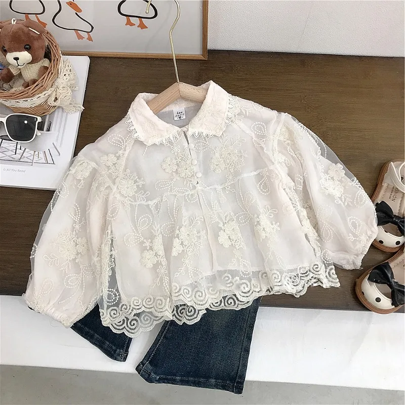 総レースフラワー刺繍襟付き長袖ブラウス
