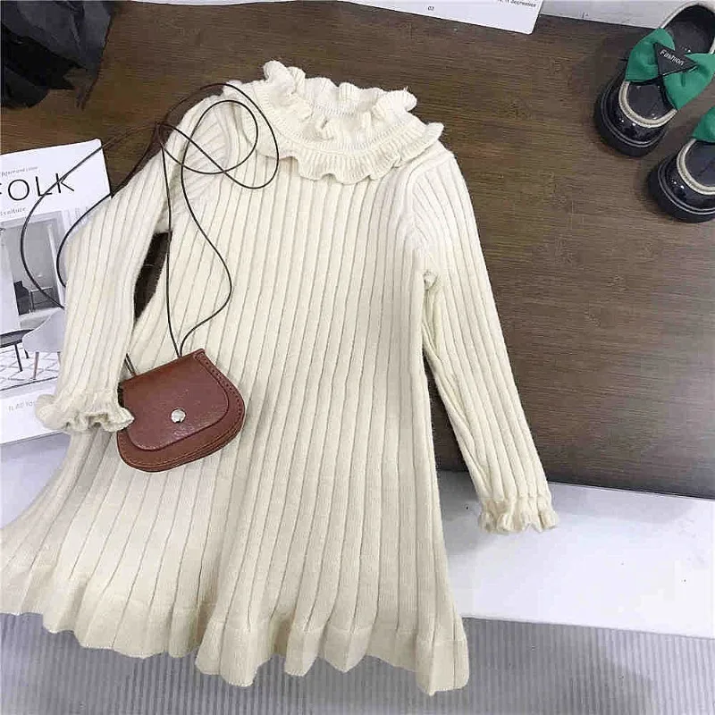 フリルネックリブニット長袖ワンピース