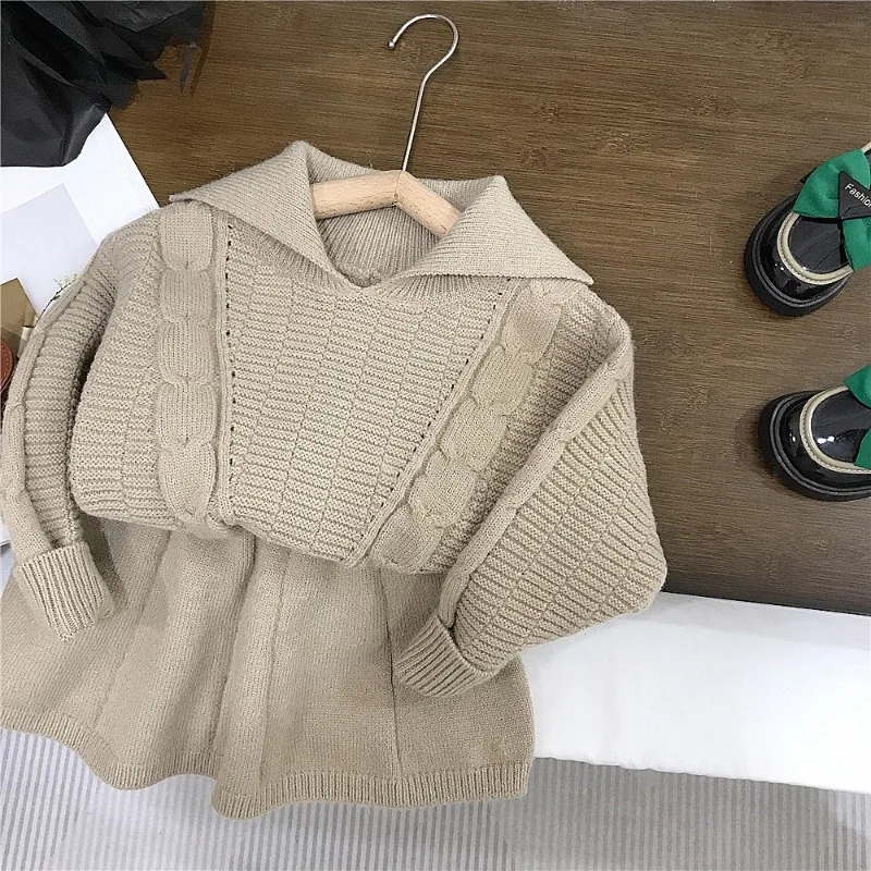 ケーブル編み襟付きニットスカートセットアップ