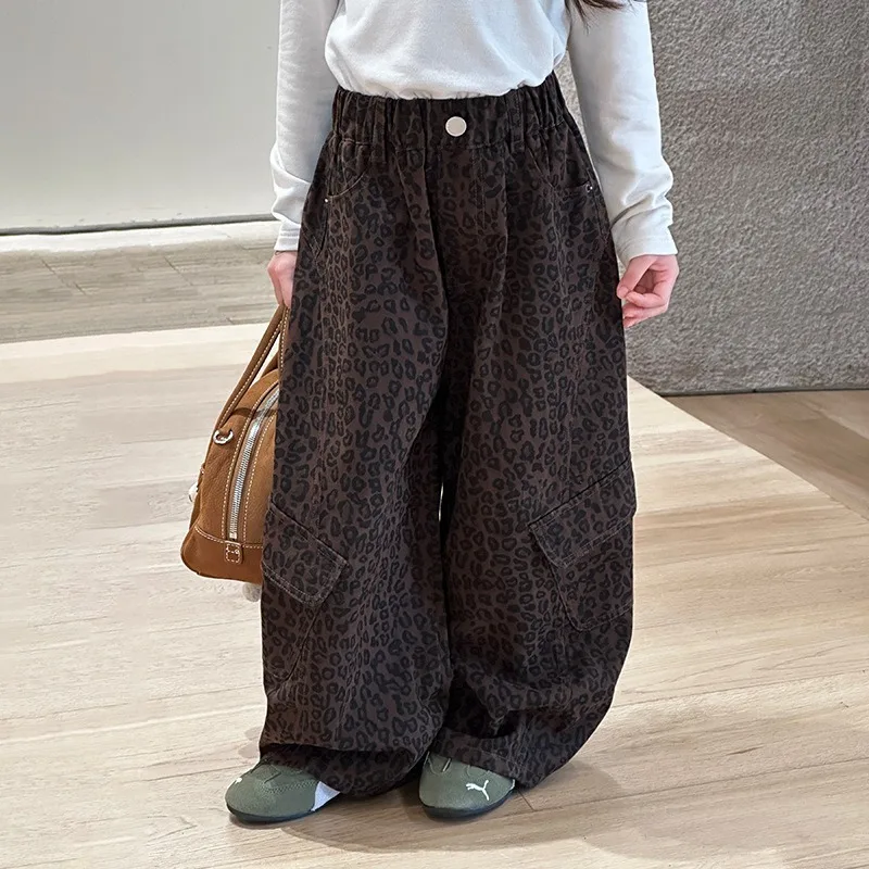 レオパード柄ワイドシルエットカーゴパンツ
