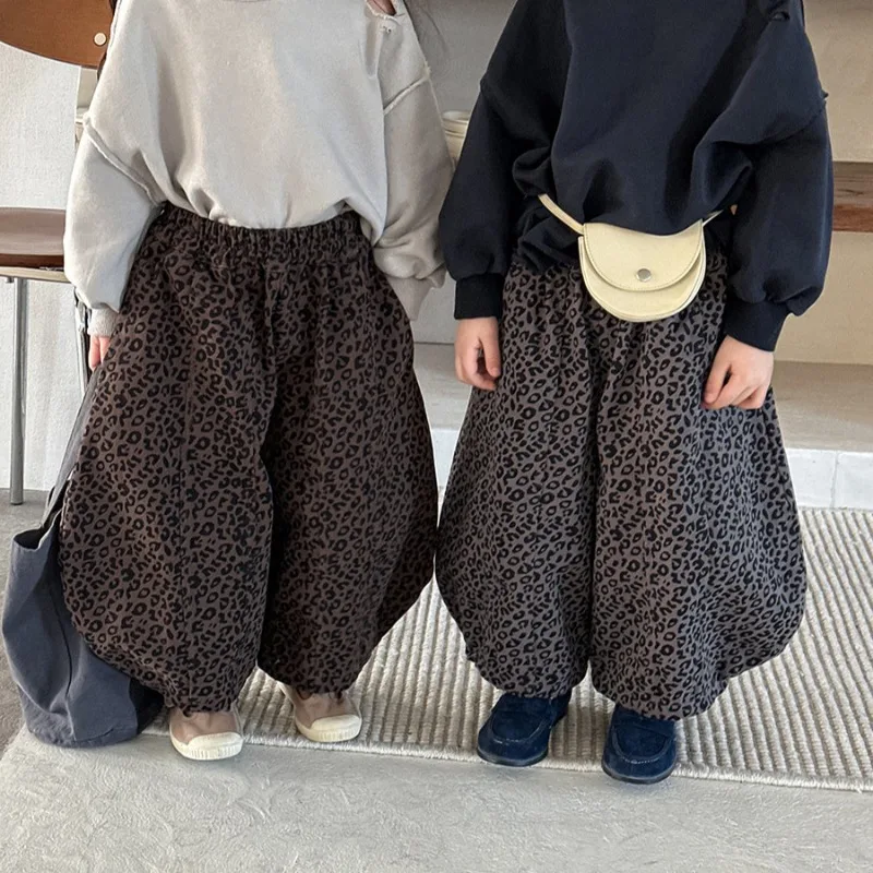 レオパード柄バルーンワイドパンツ