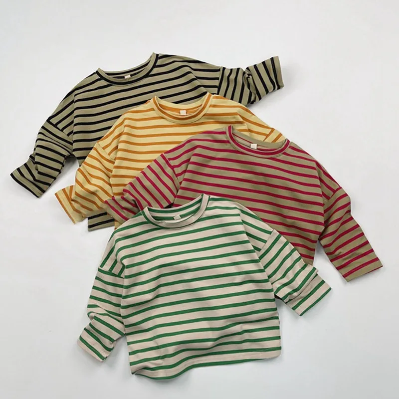 ルーズフィットドロップショルダーストライプ長袖Tシャツ