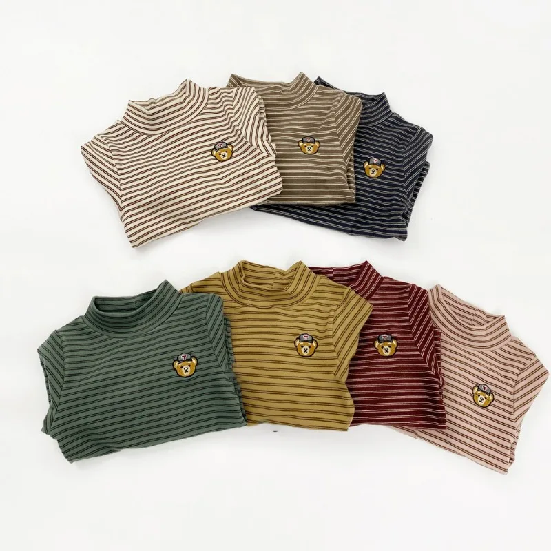 くま刺繍ストライプハイネック長袖Tシャツ