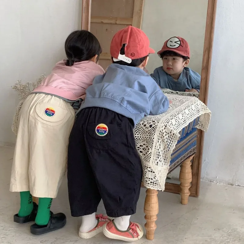 バックロゴパッチコットンワイドパンツ