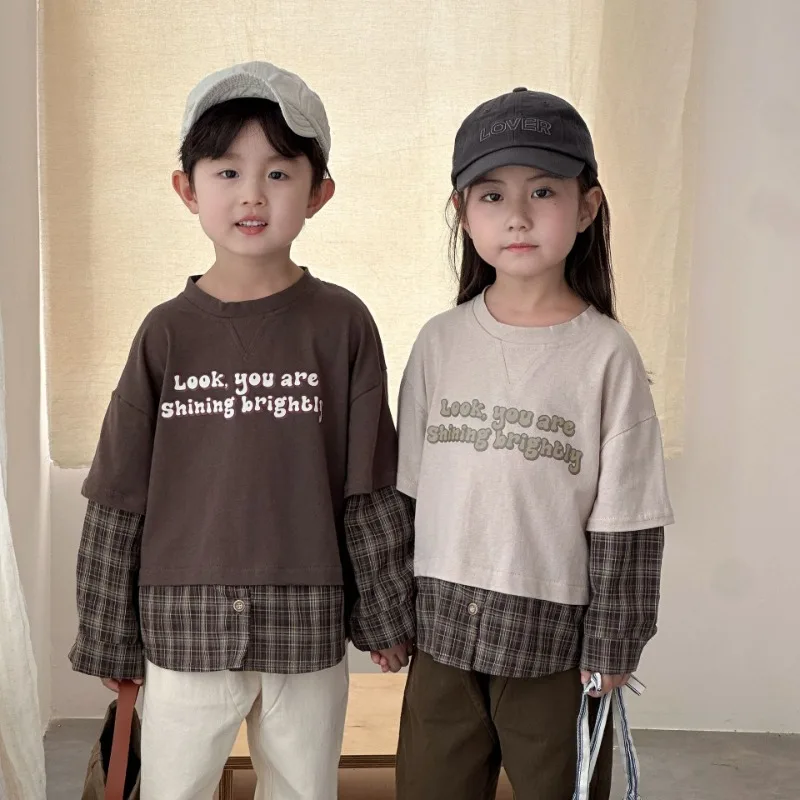 チェックシャツ重ね着風レタリング長袖Tシャツ