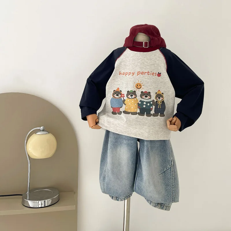 ハッピーくまプリントラグラン長袖Tシャツ