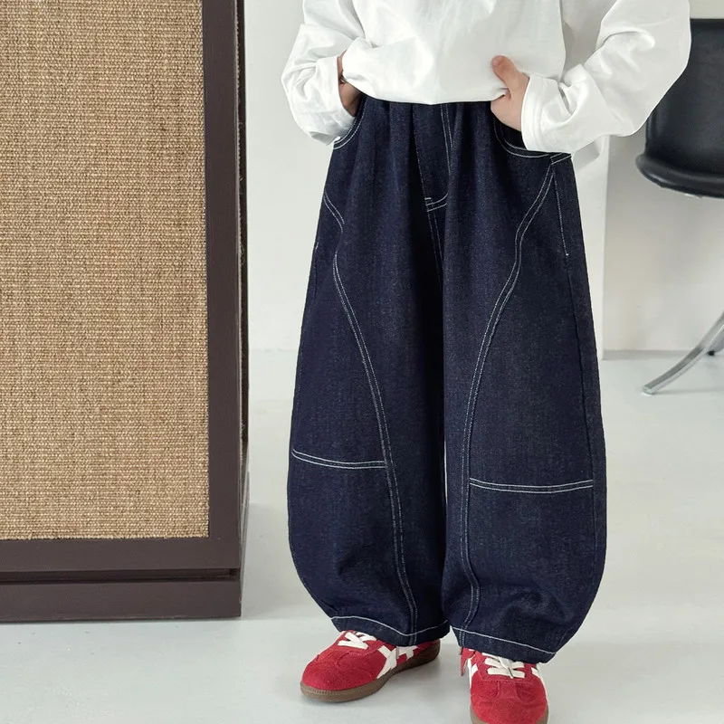 ステッチ配色英字パッチワイドデニムパンツ