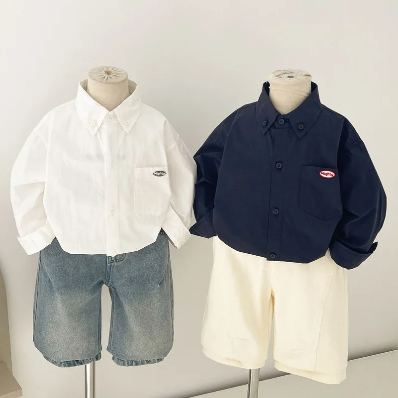 胸元ロゴワンポイント長袖ボタンダウンシャツ