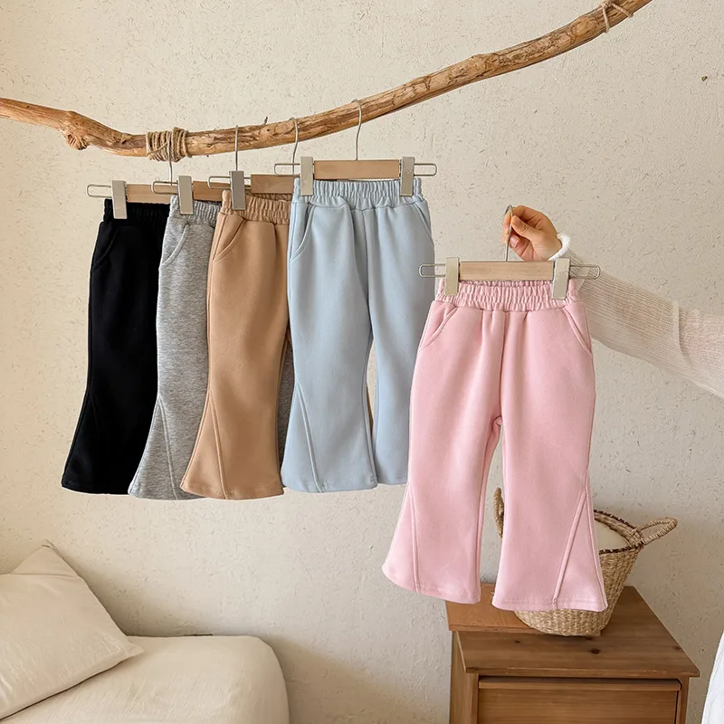 シンプルストレッチコットンフレアパンツ
