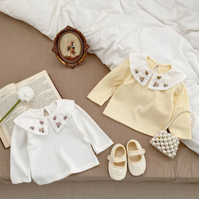 【BABY】パンジー刺繍 丸襟リブTシャツ