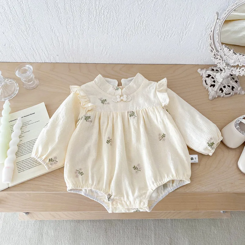 【BABY】フラワーフリルデザイン長袖ロンパース