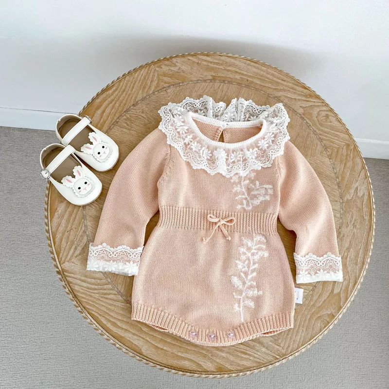 【BABY】アイスパールレース襟ニットロンパース