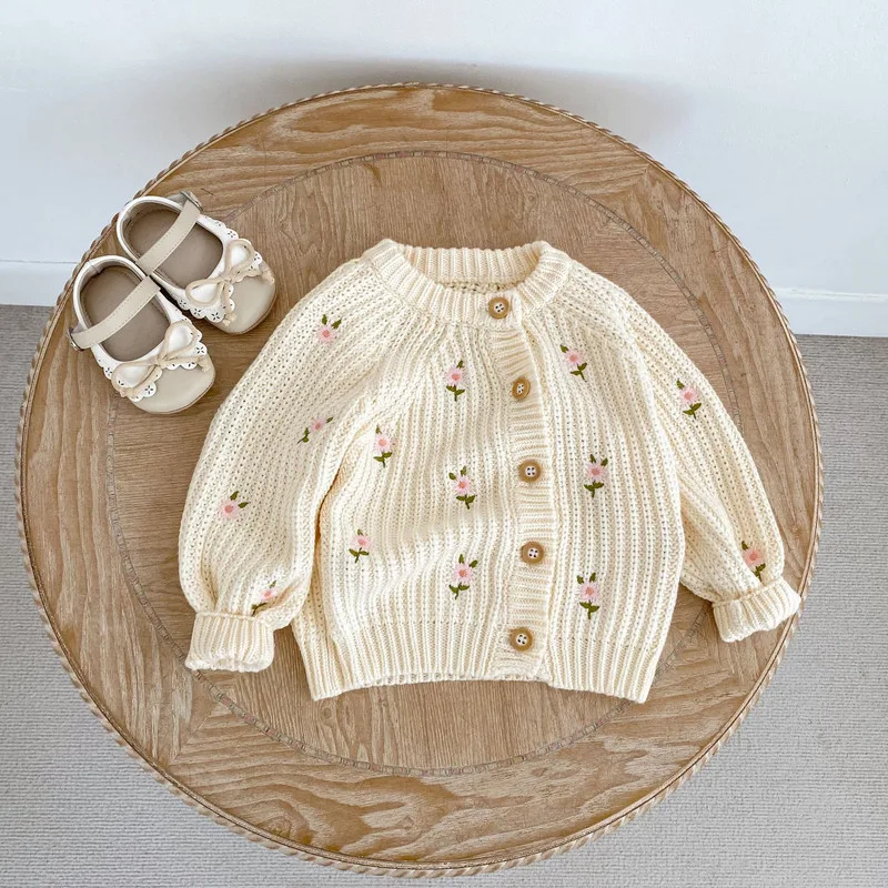 【BABY】小花刺繍クルーネック長袖ニットカーディガン