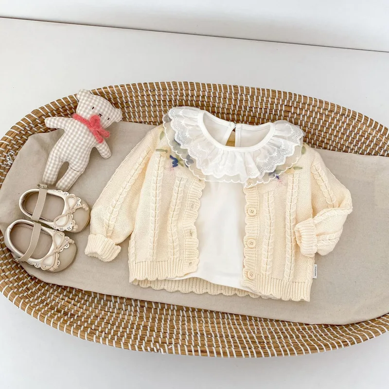 【BABY】フラワー刺繍ケーブルニットカーディガン