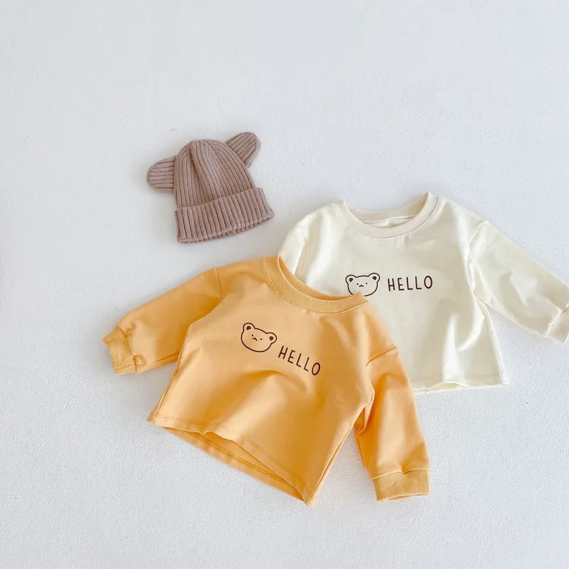 【BABY】くまプリントハローロゴ入り長袖Tシャツ