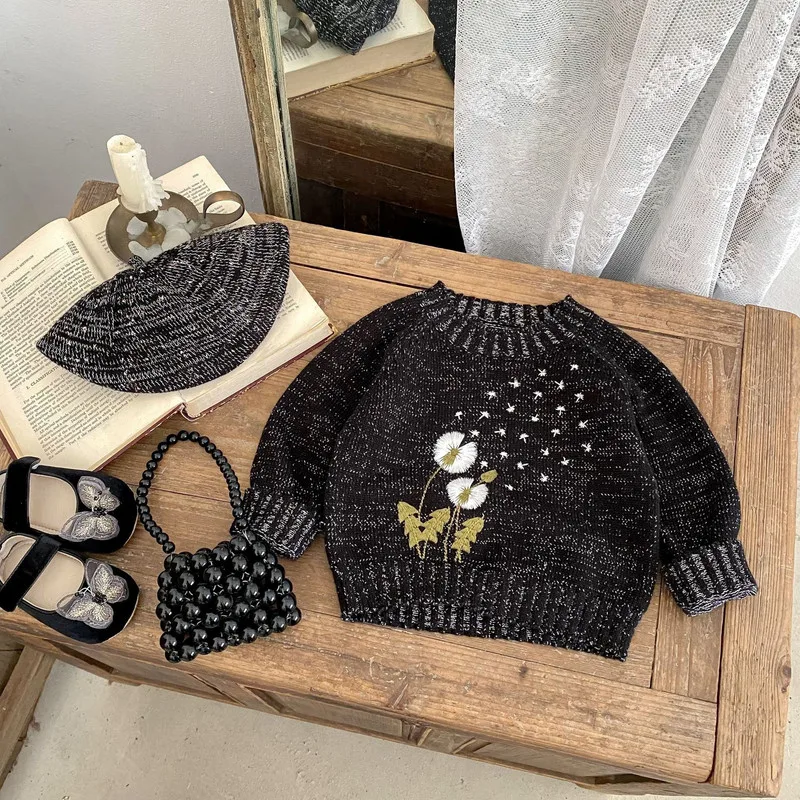 【BABY】フラワー刺繍クルーネックニットセーター