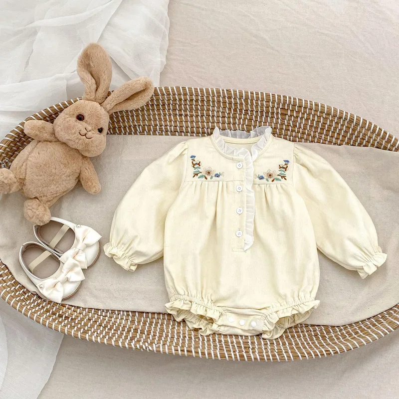 【BABY】フラワー刺繍コーデュロイフリル長袖ロンパース
