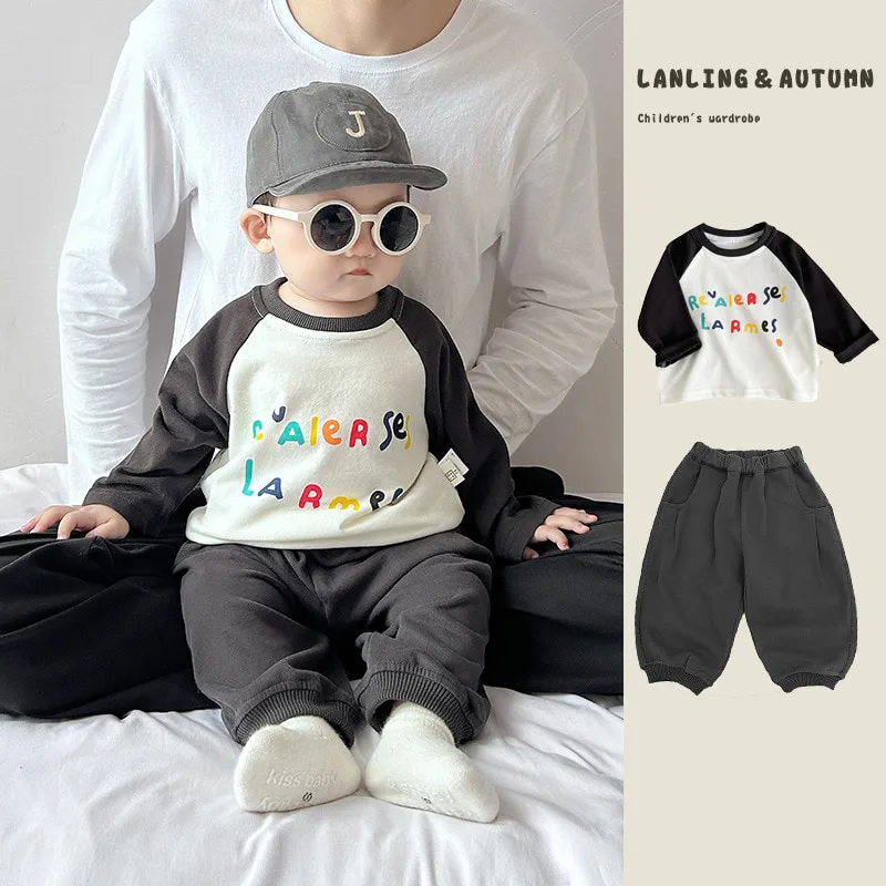 【セット】英字プリントラグラン長袖Tシャツパンツセット