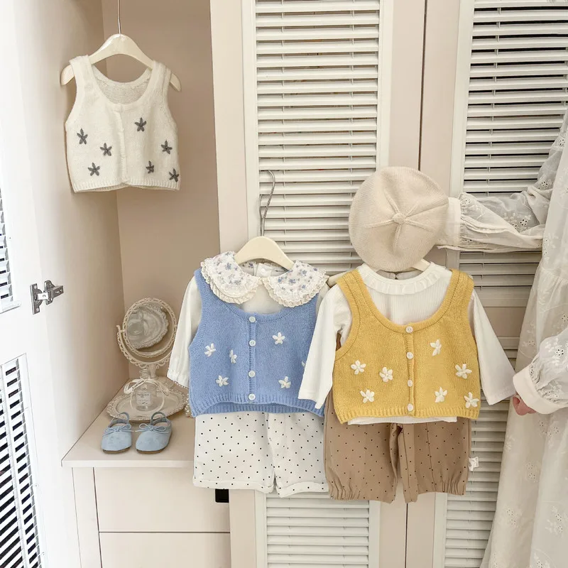 【BABY】ビビッドフラワー花柄前開きニットベスト