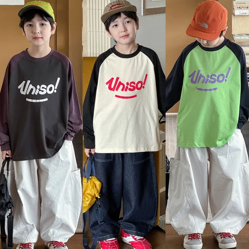 Unisoロゴプリントラグラン長袖Tシャツ