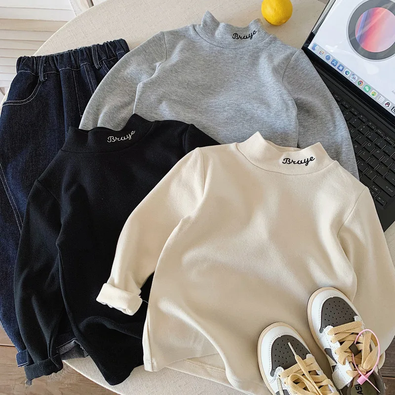 【KID】英字ロゴハイネック長袖Tシャツ