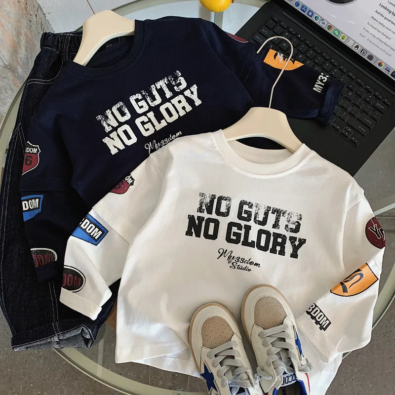 英字ロゴプリント長袖キッズTシャツ