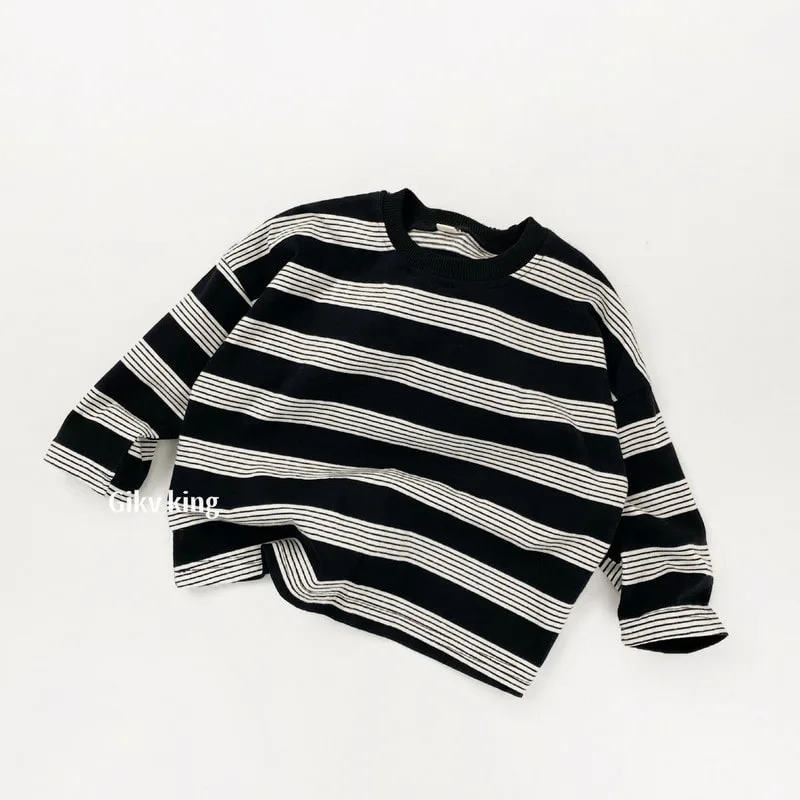 【KID】ブラックストライプ柄長袖Tシャツ