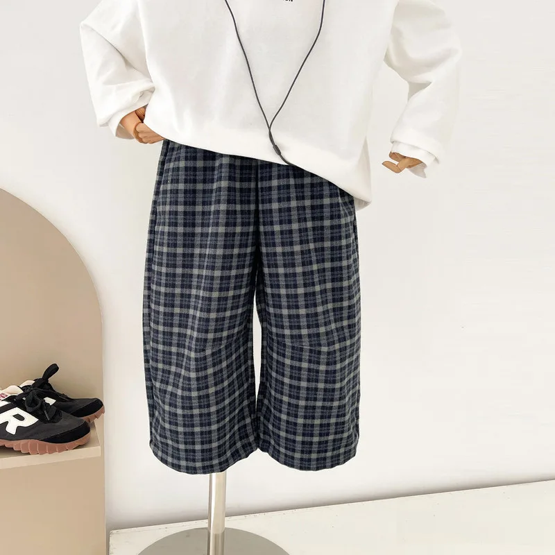 ネイビーチェックストレートパンツ