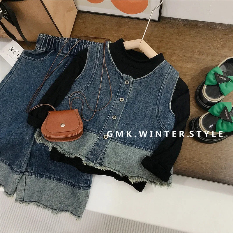 【セット】ブラックTシャツデニムベストパンツセット