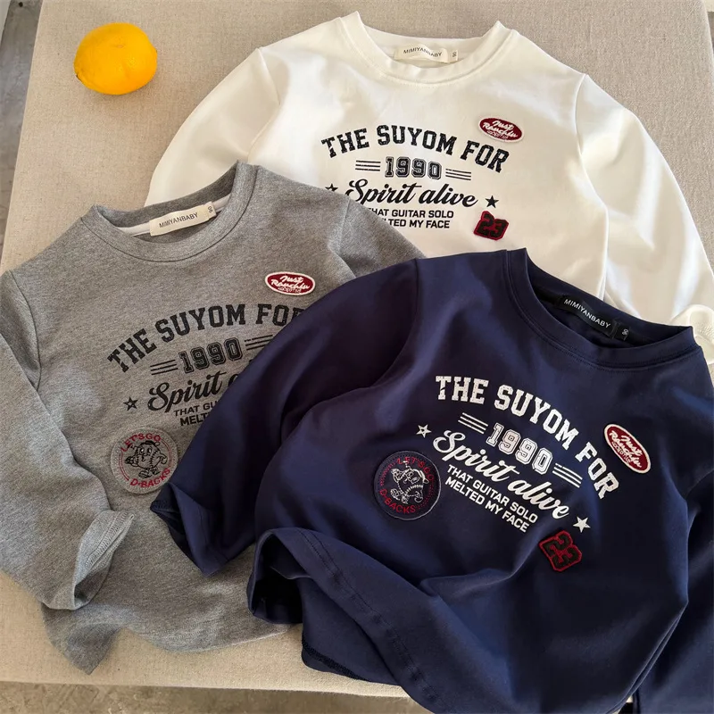 【KID】英字グラフィックプリント長袖Tシャツ