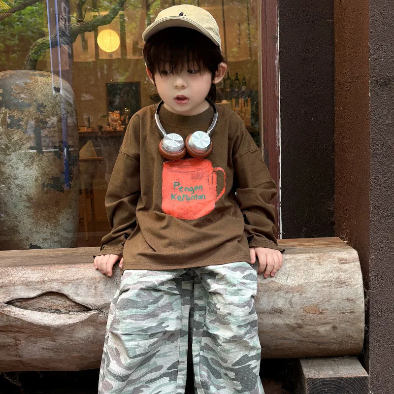 【KID】ブラウンカップモチーフ長袖Tシャツ