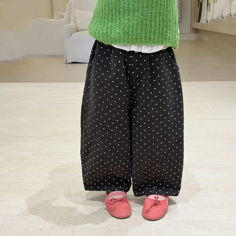 ブラックドット柄ゆったりワイドパンツ