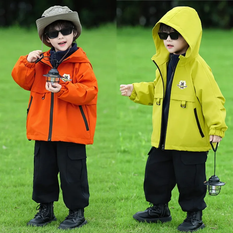 【KID】キッズフードジップウィンドブレーカー