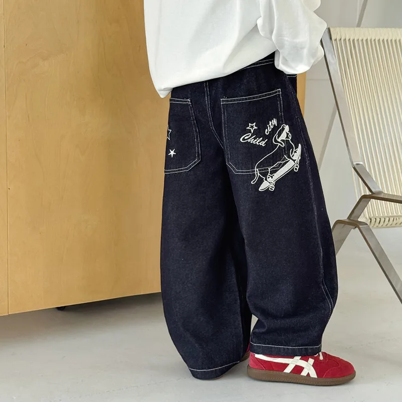 【KID】スター柄ボードグラフィックデニムパンツ