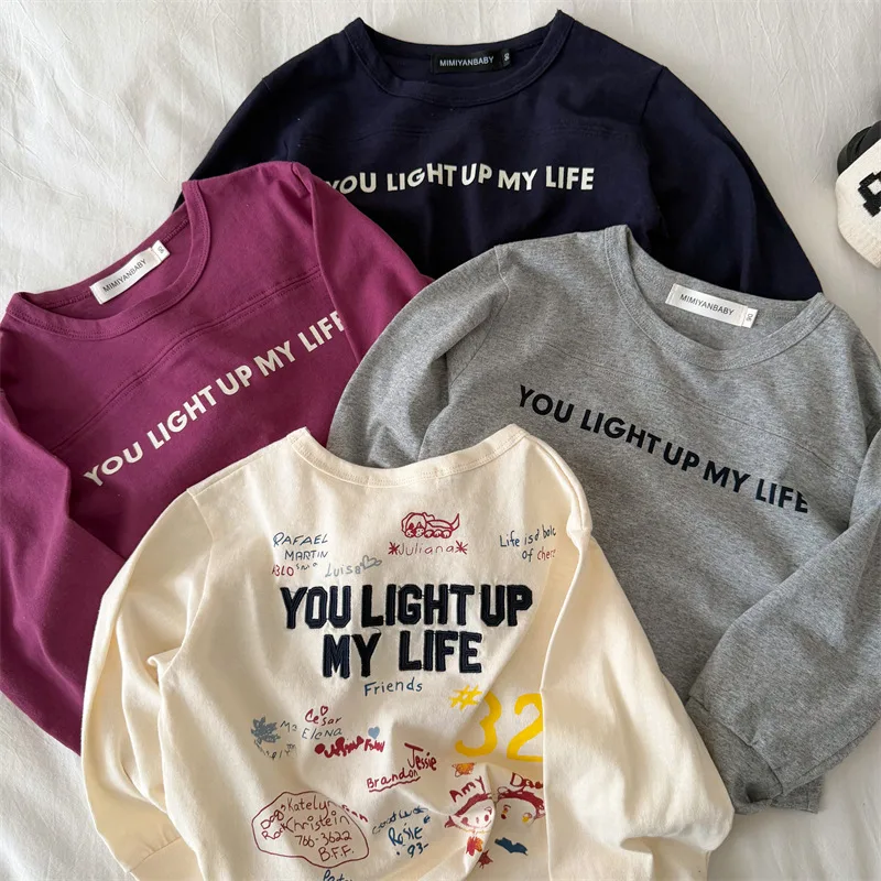 【KID】ライトアップ英字プリント長袖Tシャツ
