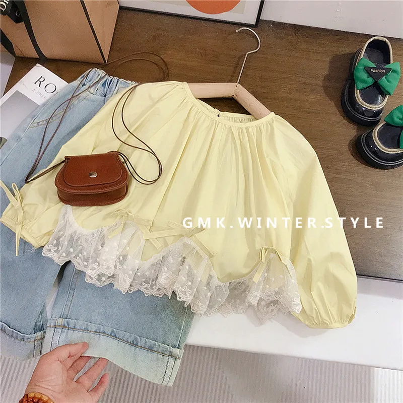 【リンクコーデ】バナナシャーベットブラウス／デニムパンツ