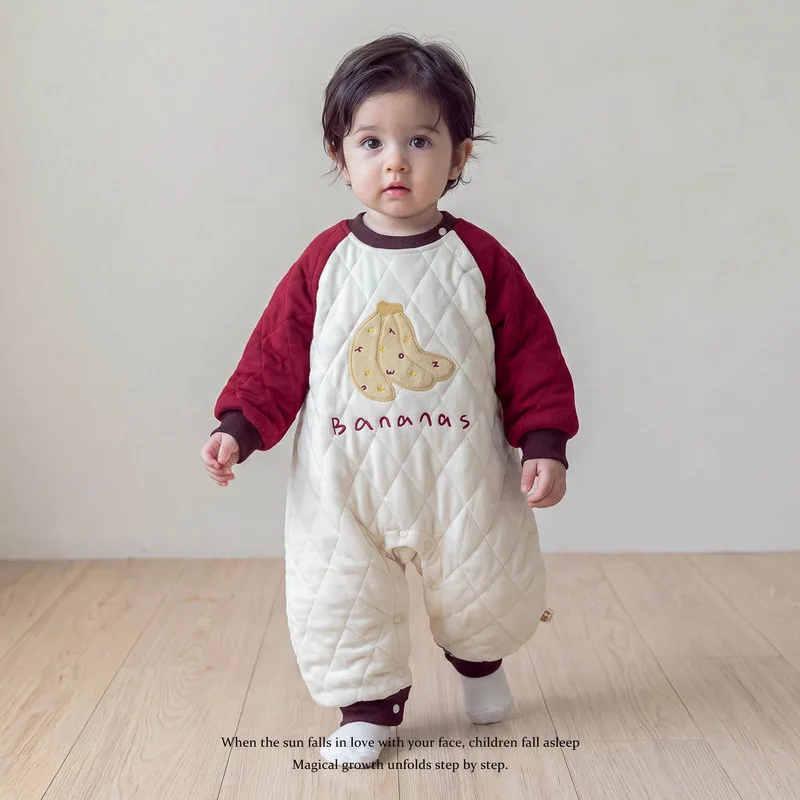 【BABY】バナナモチーフキルティングロンパース