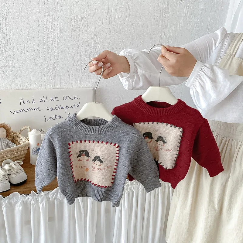【BABY】キャラクター刺繍クルーネックニットトップス