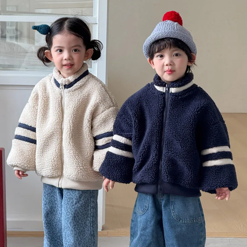 【KID】ラインデザイン裏起毛キッズジャケット