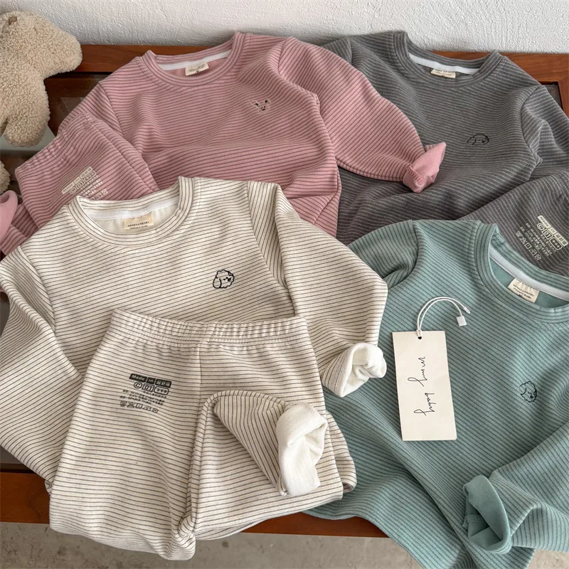 【セット】ストライプ長袖トップスハーフパンツセットアップ