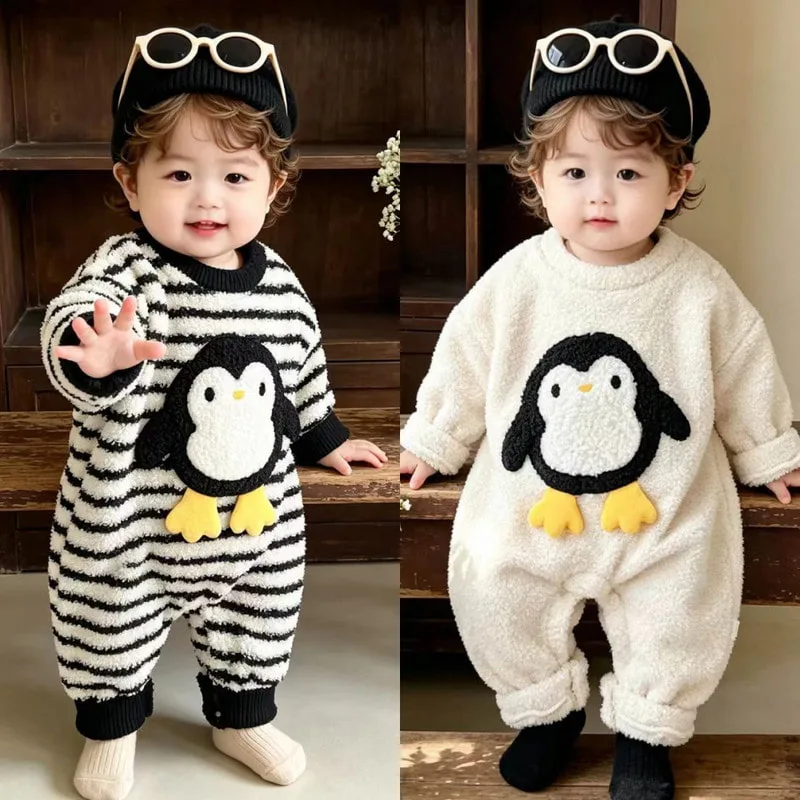 【BABY】ペンギンモチーフ裏起毛ベビーロンパース