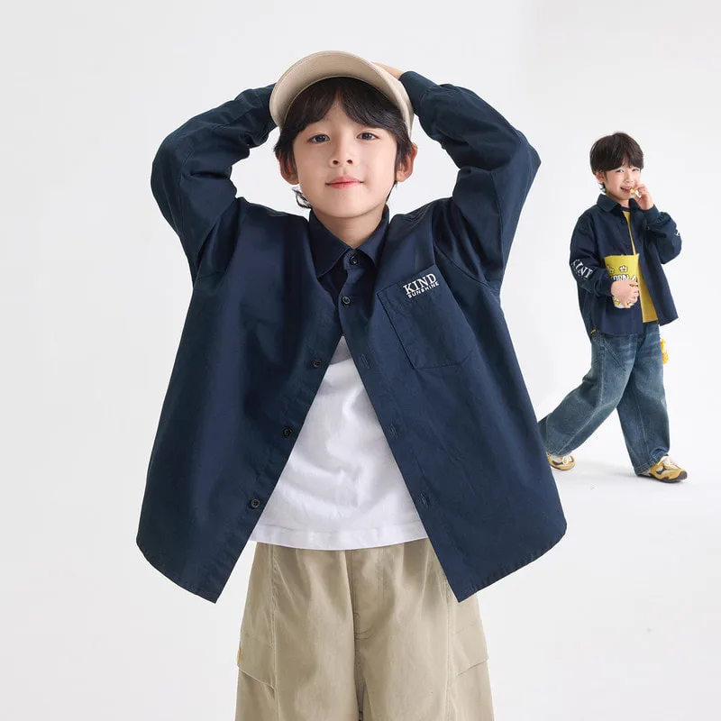 【KID】ネイビー英字ロゴポケット長袖シャツ