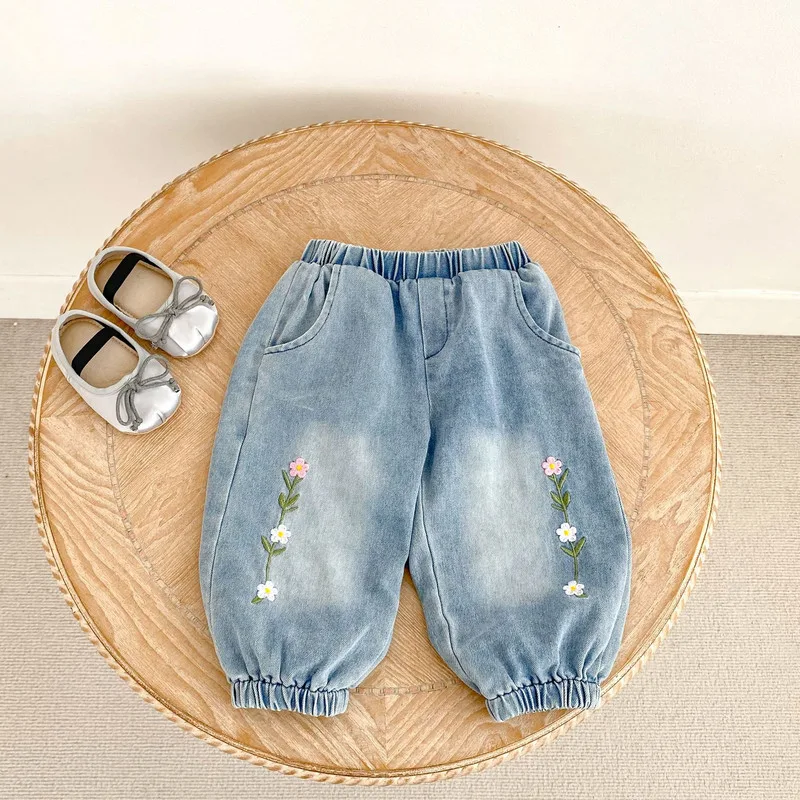 【BABY】フラワー刺繍デニムジョガーパンツ