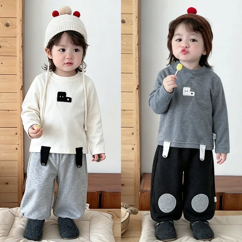 【BABY】ワンポイントデザイン長袖Tシャツ